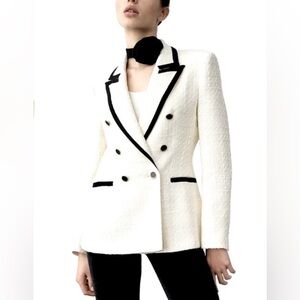 ZARA Textured White Ecru Tweed Chic Chanel inspo Blazer Contrast Black Piping XS